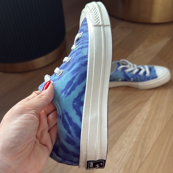 Chuck Taylor Converse 70 tie dye NWOT - Picture 11 of 17